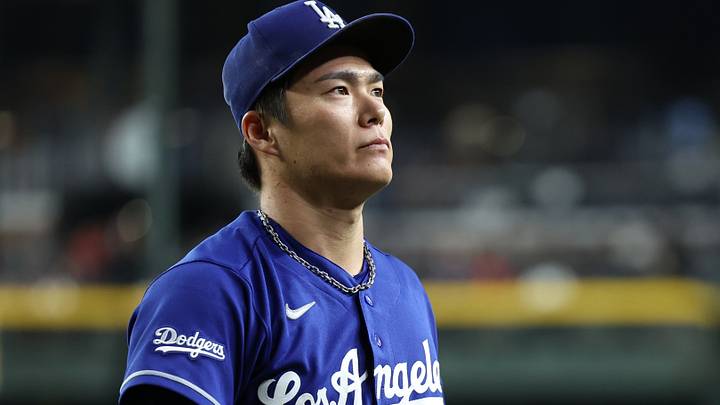 Aug 8, 2026; Phoenix, Arizona, USA; Los Angeles Dodgers pitcher Yoshinobu Yamamoto (18) walks off after pitching against the Arizona Diamondbacks in the fifth inning at Chase Field. Mandatory Credit: Anna Carrington-Imagn Images Aug 8, 2026; Phoenix, Arizona, USA; Los Angeles Dodgers pitcher Yoshinobu Yamamoto (18) walks off after pitching against the Arizona Diamondbacks in the fifth inning at Chase Field. Mandatory Credit: Anna Carrington-Imagn Images