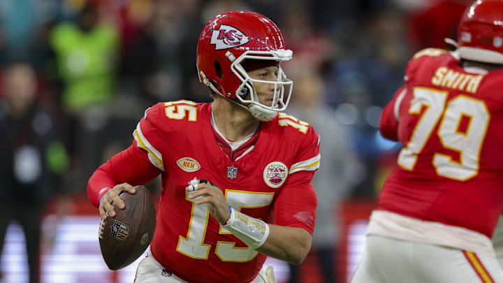 Patrick Mahomes is on pace for a career-high in completion percentage (68.6%)