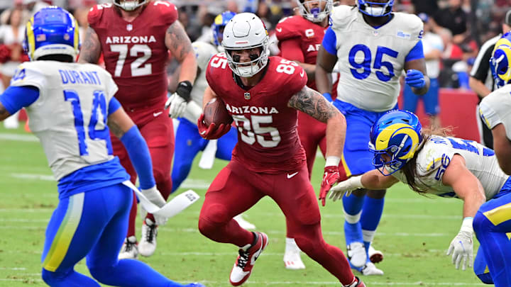 Sep 15, 2024; Glendale, Arizona, USA; Arizona Cardinals tight end Trey McBride (85) runs after a catch in the first half at State Farm Stadium. Mandatory Credit: Matt Kartozian-Imagn Images Sep 15, 2024; Glendale, Arizona, USA; Arizona Cardinals tight end Trey McBride (85) runs after a catch in the first half at State Farm Stadium. Mandatory Credit: Matt Kartozian-Imagn Images
