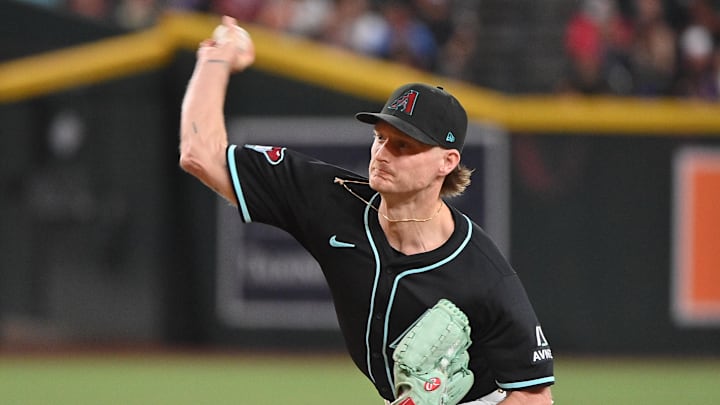 Jun 30, 2025; Phoenix, Arizona, USA;  Arizona Diamondbacks pitcher Shelby Miller (18) throws in the ninth inning against the San Francisco Giants at Chase Field. Mandatory Credit: Matt Kartozian-Imagn Images