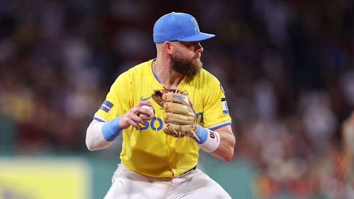 Sep 7, 2024; Boston, Massachusetts, USA; Boston Red Sox shortstop Trevor Story (10) throws to first during the second inning against the Chicago White Sox at Fenway Park. Mandatory Credit: Paul Rutherford-Imagn Images Sep 7, 2024; Boston, Massachusetts, USA; Boston Red Sox shortstop Trevor Story (10) throws to first during the second inning against the Chicago White Sox at Fenway Park. Mandatory Credit: Paul Rutherford-Imagn Images