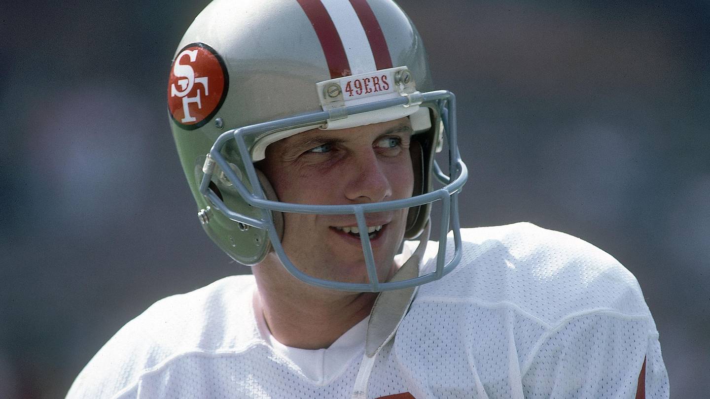 Joe Montana, Art Monk Headline Legendary 1981 Topps Football Rookie Cards