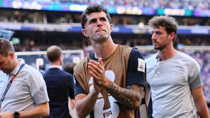 Soccer Football - FIFA World Cup 2026 - Round of 16 - United States v Belgium - Seattle Stadium, Seattle, Washington, U.S. - July 6, 2026 Christian Pulisic of the U.S. looks dejected as he applauds fans after the match following their elimination from the World Cup IMAGN IMAGES via Reuters/Blake Dahlin Soccer Football - FIFA World Cup 2026 - Round of 16 - United States v Belgium - Seattle Stadium, Seattle, Washington, U.S. - July 6, 2026 Christian Pulisic of the U.S. looks dejected as he applauds fans after the match following their elimination from the World Cup IMAGN IMAGES via Reuters/Blake Dahlin