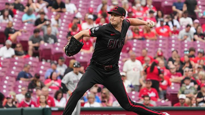Reds Nick Lodolo (40) throws his first pitch during their game against the Diamondbacks at Great American Ball Park on Friday June 6, 2025. Reds Nick Lodolo (40) throws his first pitch during their game against the Diamondbacks at Great American Ball Park on Friday June 6, 2025.