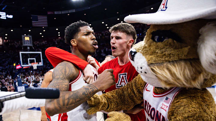 Arizona Wildcats guard Caleb Love (1) has been on a roll.