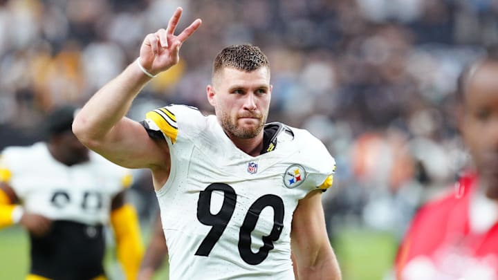 Oct 13, 2024; Paradise, Nevada, USA; Pittsburgh Steelers linebacker T.J. Watt (90) salutes the crowd after the Steelers defeated the Las Vegas Raiders at Allegiant Stadium. Mandatory Credit: Stephen R. Sylvanie-Imagn Images