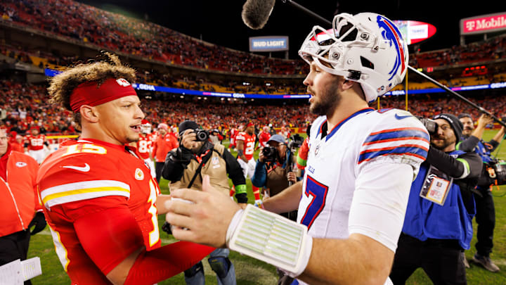 Buffalo Bills v Kansas City Chiefs