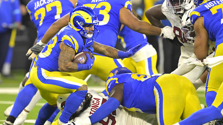 Dec 28, 2024; Inglewood, California, USA;  Los Angeles Rams running back Kyren Williams (23) runs against the Arizona Cardinals at SoFi Stadium. Mandatory Credit: Jayne Kamin-Oncea-Imagn Images
