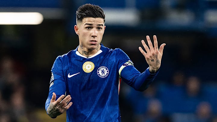 Enzo Fernández's Agent Fires Back at Chelsea With Shocking Transfer Revelation