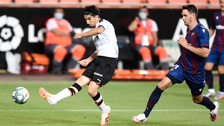 Duelo de Valência agita a segunda-feira na Espanha