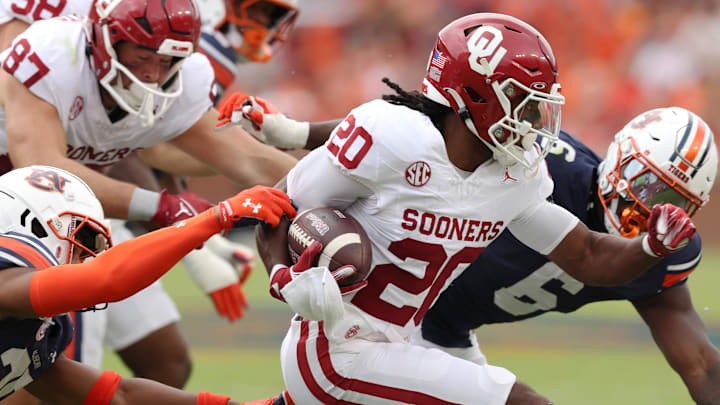 Oklahoma running back Sam Franklin (20)