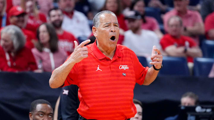 Houston head men's coach Kelvin Sampson reacts during a second-round game in the NCAA men's basketball tournament between Houston Cougars and Texas A&M Aggies at Paycom Center in Oklahoma City, Saturday March 21, 2026.