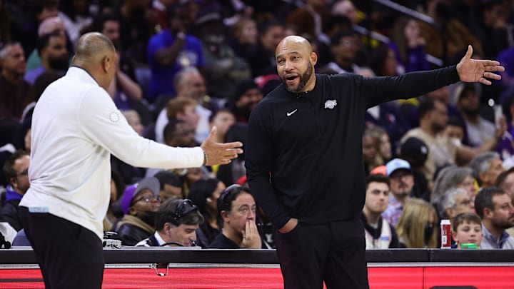 Tras entrenar dos años a Lakers, Darvin Ham ahora es el asistente en jefe de Doc Rivers en los Bucks