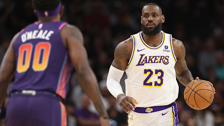 Los Angeles Lakers v Phoenix Suns