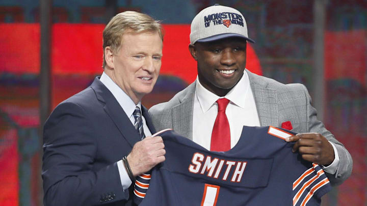 Apr 26, 2018; Arlington, TX, USA; Roquan Smith (Georgia) with NFL commissioner Roger Goodell after Apr 26, 2018; Arlington, TX, USA; Roquan Smith (Georgia) with NFL commissioner Roger Goodell after