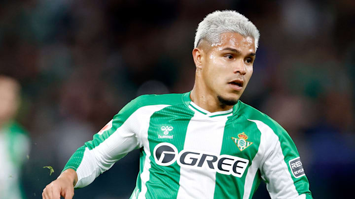 Real Betis Sevilla v FC Barcelona - LaLiga EA Sports