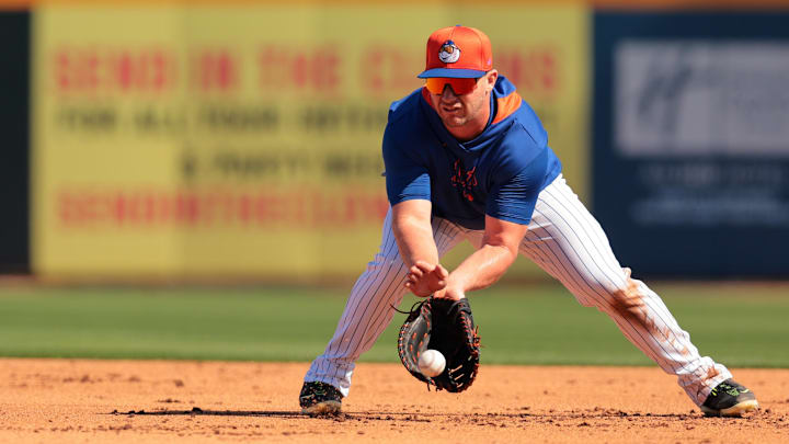 Feb 17, 2025; Port St. Lucie, FL, USA; New York Mets first baseman Pete Alonso (20) practices during a spring training workout at Clover Park. Mandatory Credit: Sam Navarro-Imagn Images