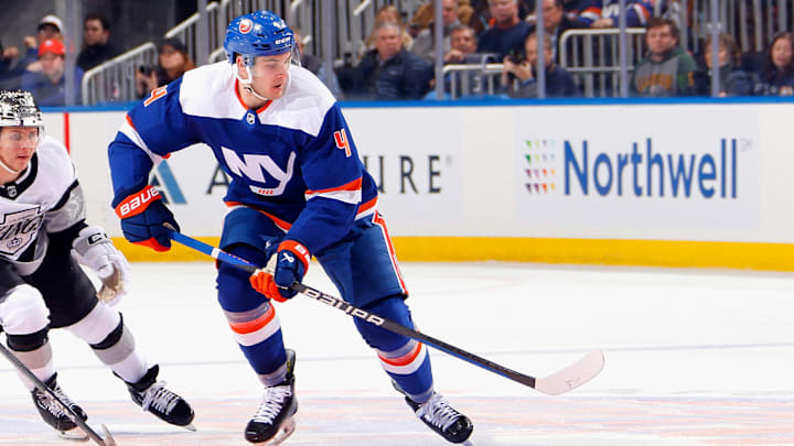 Los Angeles Kings v New York Islanders
