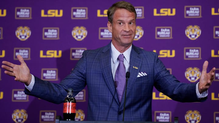 Dec 1, 2025; Baton Rouge, LA, USA; LSU new head coach Lane Kiffin speaks at South Stadium Club at Tiger Stadium. Mandatory Credit: Matthew Hinton-Imagn Images Dec 1, 2025; Baton Rouge, LA, USA; LSU new head coach Lane Kiffin speaks at South Stadium Club at Tiger Stadium. Mandatory Credit: Matthew Hinton-Imagn Images