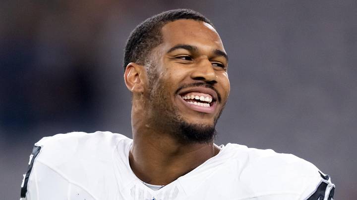 Las Vegas Raiders defensive end Charles Snowden against the Arizona Cardinals.