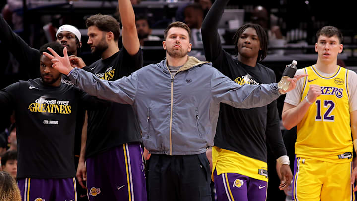 Luka Doncic tampoco actuó en la serie en la que Lakers eliminaron a los Rockets 