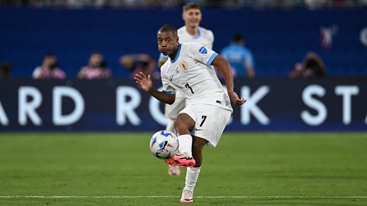 De la Cruz é peça importante no time do Uruguai.