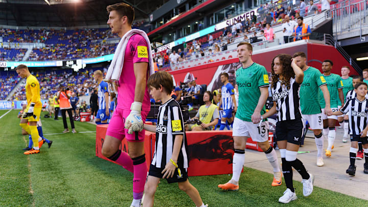 Brighton & Hove Albion v Newcastle United