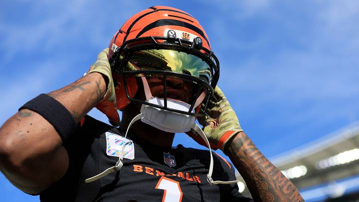 Cincinnati Bengals wide receiver Ja'Marr Chase (1) looks on during warmups before the game against the Jacksonville Jaguars at Paycor Stadium. Mandatory Credit: Katie Stratman-Imagn Images Cincinnati Bengals wide receiver Ja'Marr Chase (1) looks on during warmups before the game against the Jacksonville Jaguars at Paycor Stadium. Mandatory Credit: Katie Stratman-Imagn Images