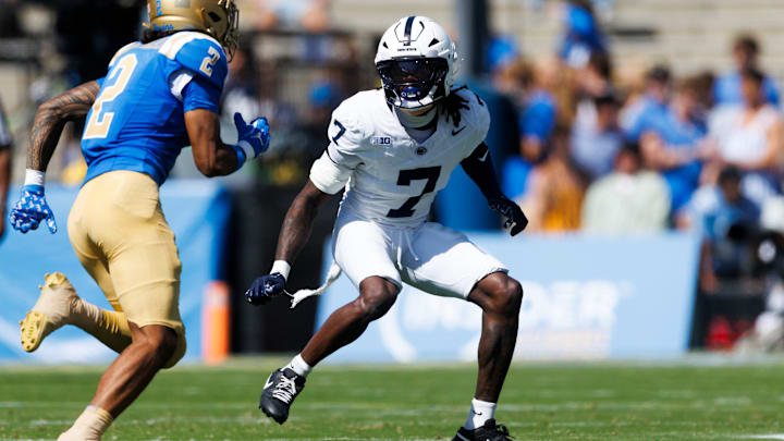 Penn State football cornerback Zion Tracy