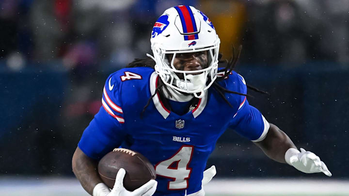 Buffalo Bills running back James Cook (4).