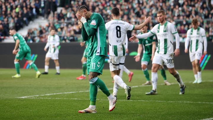 SV Werder Bremen vs Borussia Mönchengladbach - Bundesliga