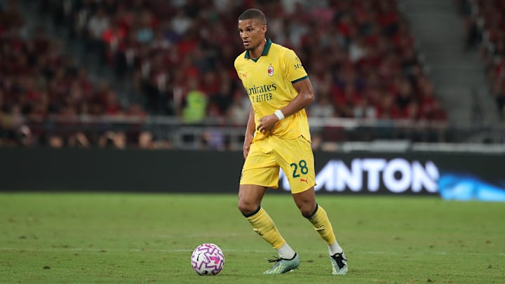 Zieht es Malick Thiaw auf die Insel?