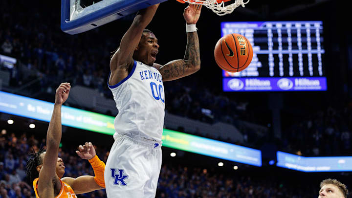 Feb 11, 2025; Lexington, Kentucky, USA; Kentucky Wildcats guard Otega Oweh (00) dunks the ball during the second half against the Tennessee Volunteers at Rupp Arena at Central Bank Center. Mandatory Credit: Jordan Prather-Imagn Images