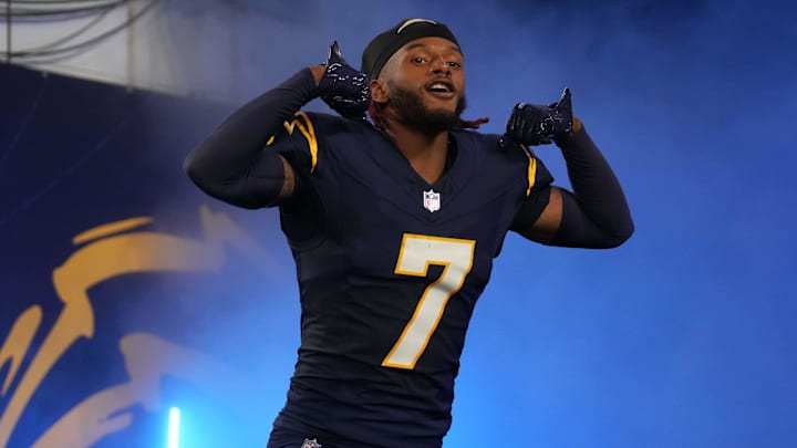 Nov 25, 2024; Inglewood, California, USA; Los Angeles Chargers cornerback Kristian Fulton (7) enters the field before the game against the Baltimore Ravens at SoFi Stadium. Mandatory Credit: Kirby Lee-Imagn Images