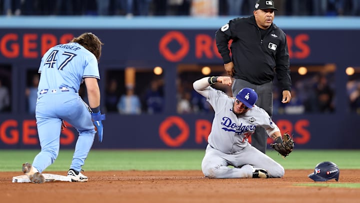 World Series - Los Angeles Dodgers v Toronto Blue Jays - Game Six