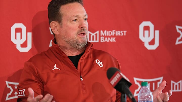 Former Oklahoma coach Bob Stoops Former Oklahoma coach Bob Stoops