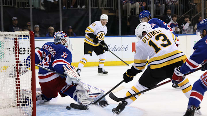 Boston Bruins v New York Rangers