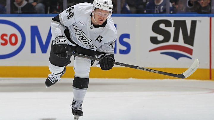 Los Angeles Kings v Toronto Maple Leafs