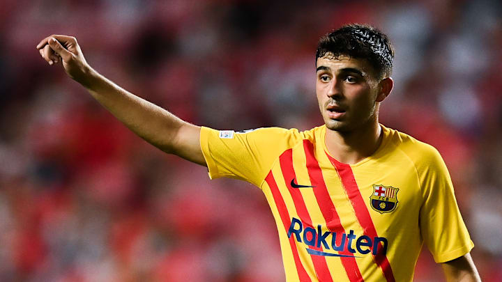 Mit einer Ausstiegsklausel von 1 Milliarde Euro versehen: Barças Jungstar Pedri Mit einer Ausstiegsklausel von 1 Milliarde Euro versehen: Barças Jungstar Pedri