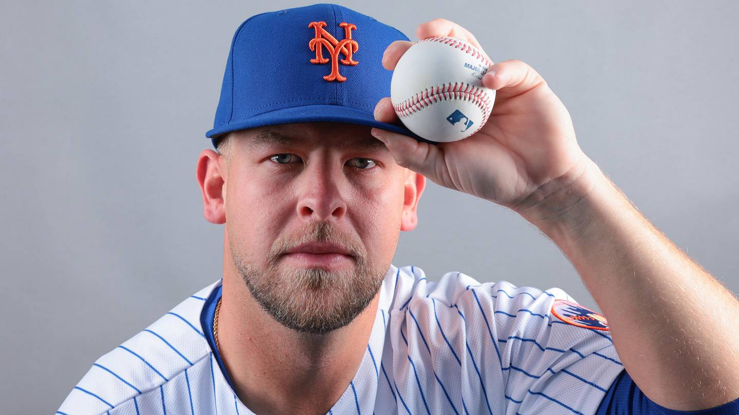 How A.J. Minter’s Return Could Transform the Mets' Bullpen