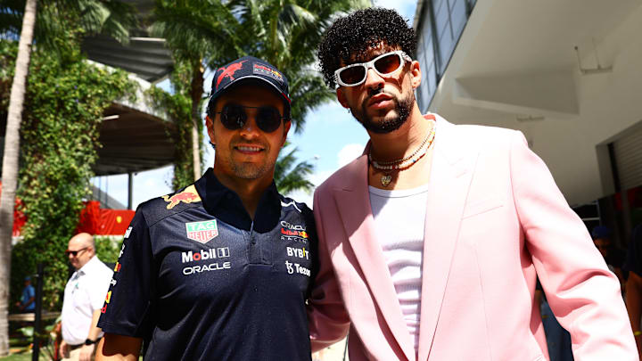 "Checo" Pérez compartió con Bad Bunny en el GP de Miami