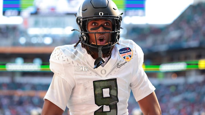 Oregon Ducks tight end Jamari Johnson