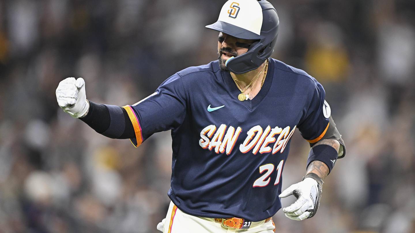 A reunion with a former Cubs trade deadline hit is the last thing this team needs