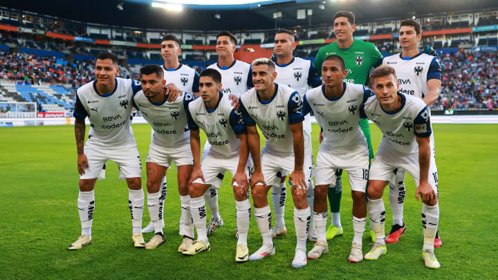 Monterrey busca refuerzo en la zaga