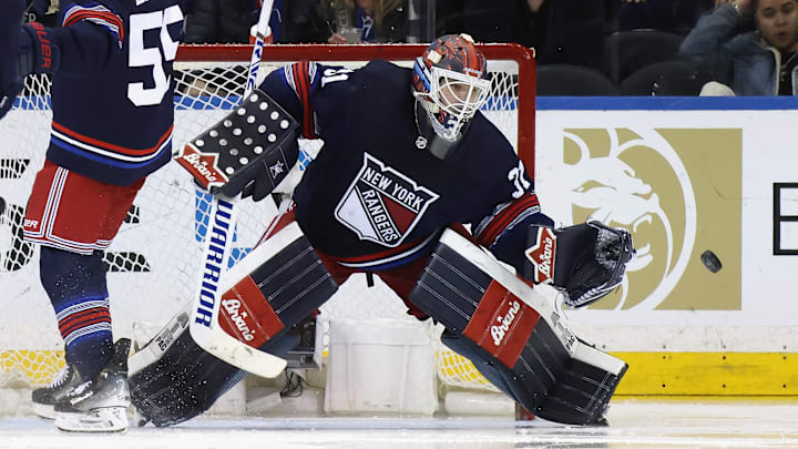 New York Islanders v New York Rangers