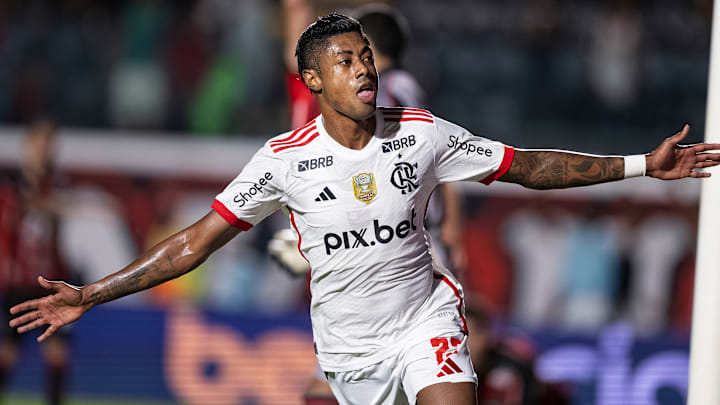 Bruno Henrique acumula sete participações em gols em 13 jogos em 2025