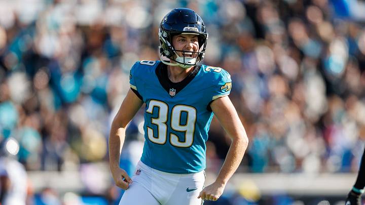 Jan 4, 2026; Jacksonville, Florida, USA; Jacksonville Jaguars kicker Cam Little (39) celebrates hitting a 67-yard field goal during the second quarter against the Tennessee Titans at EverBank Stadium. Mandatory Credit: Morgan Tencza-Imagn Images Jan 4, 2026; Jacksonville, Florida, USA; Jacksonville Jaguars kicker Cam Little (39) celebrates hitting a 67-yard field goal during the second quarter against the Tennessee Titans at EverBank Stadium. Mandatory Credit: Morgan Tencza-Imagn Images