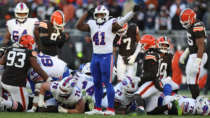 Dec 21, 2025; Cleveland, Ohio, USA; Buffalo Bills fullback Reggie Gilliam (41) reacts after a first down against the Cleveland Browns during the second half at Huntington Bank Field. Dec 21, 2025; Cleveland, Ohio, USA; Buffalo Bills fullback Reggie Gilliam (41) reacts after a first down against the Cleveland Browns during the second half at Huntington Bank Field.