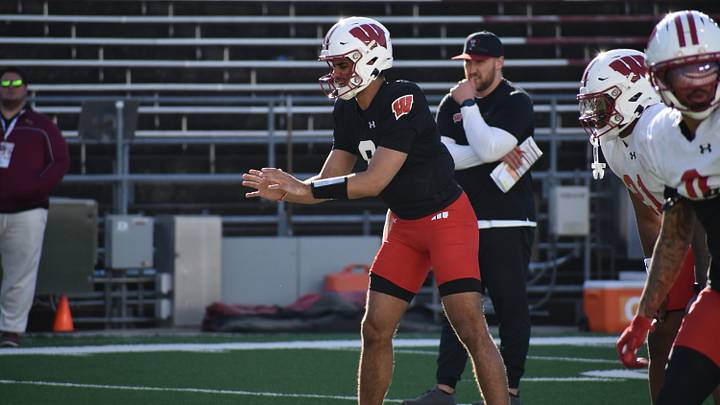 Wisconsin quarterback Deuce Adams. 