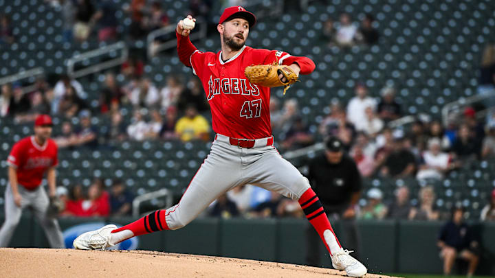 Los Angeles Angels v Minnesota Twins